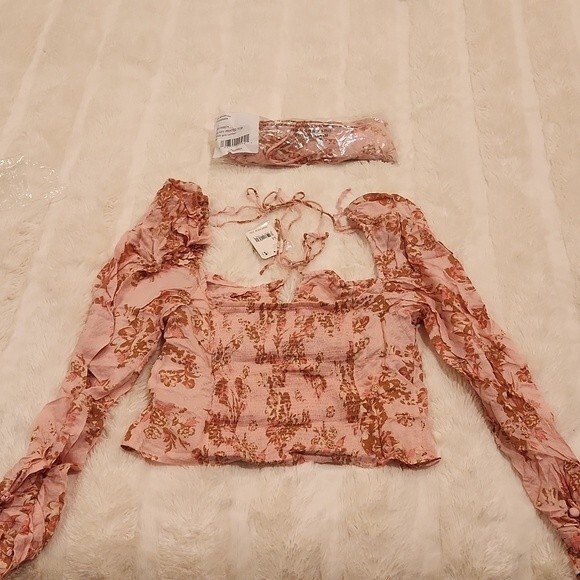 Free People Hilary Printed Top in pink combo size M - Picture 11 of 11